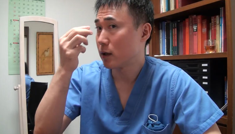 美容整形で注射したヒアルロン酸はレントゲンに写りますか？鼻、顎、バストなど